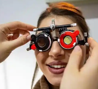 滨州眼镜技术培训的老师来分享镜片为何会变黄